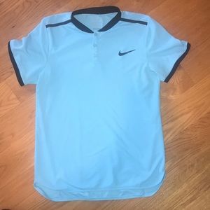 Nike dri-fit men’s tennis shirt. Black trim.